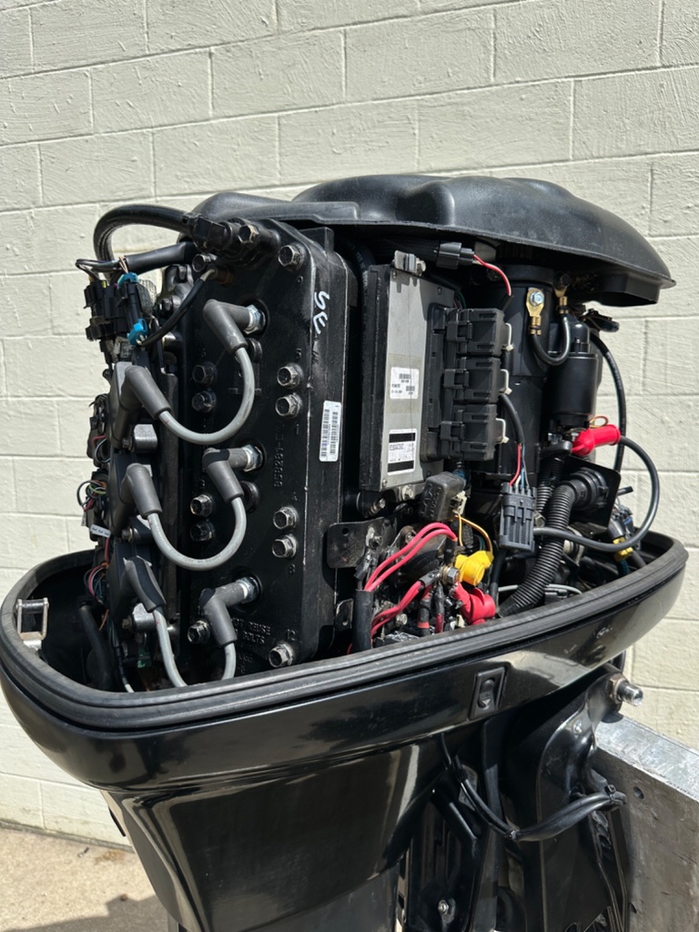 2006 Mercury 150HP 2 Stroke EFI Outboard Engine 25" Shaft 302 Hours