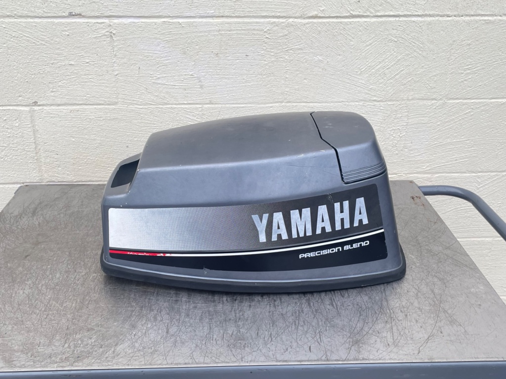 Yamaha 25HP 2 Stroke Outboard Top Cowling Cover Hood Lid Assembly