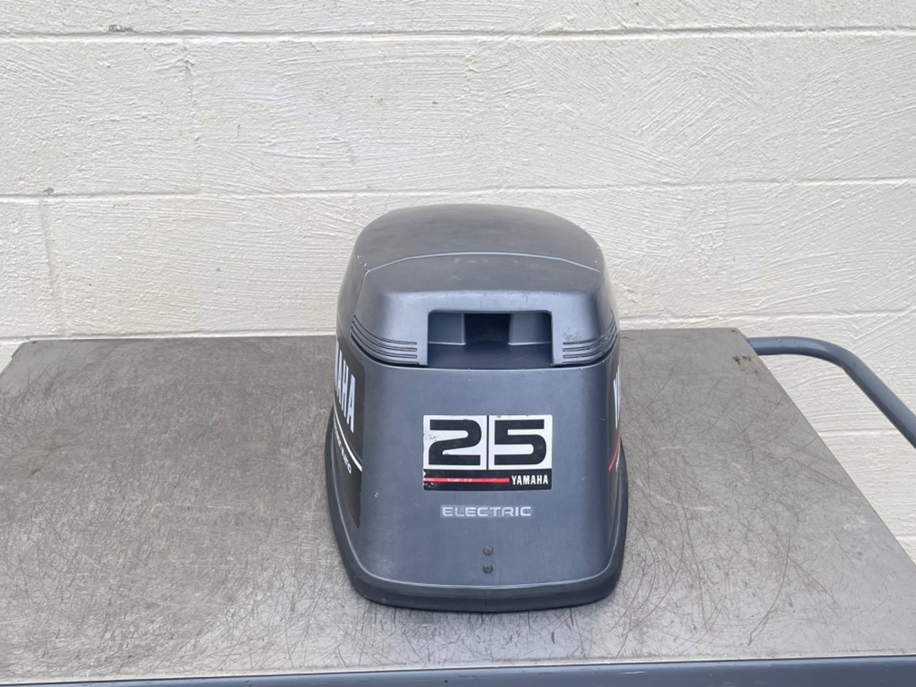 Yamaha 25HP 2 Stroke Outboard Top Cowling Cover Hood Lid Assembly