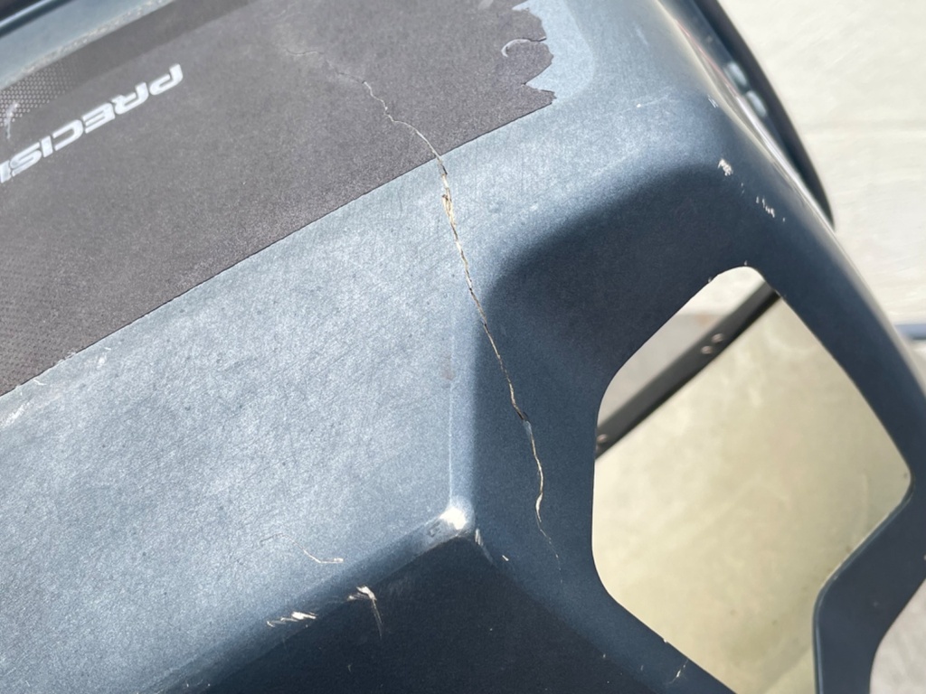 Yamaha 25HP 25 HP Outboard 2 Stroke Top Cover Cowling Hood Assembly