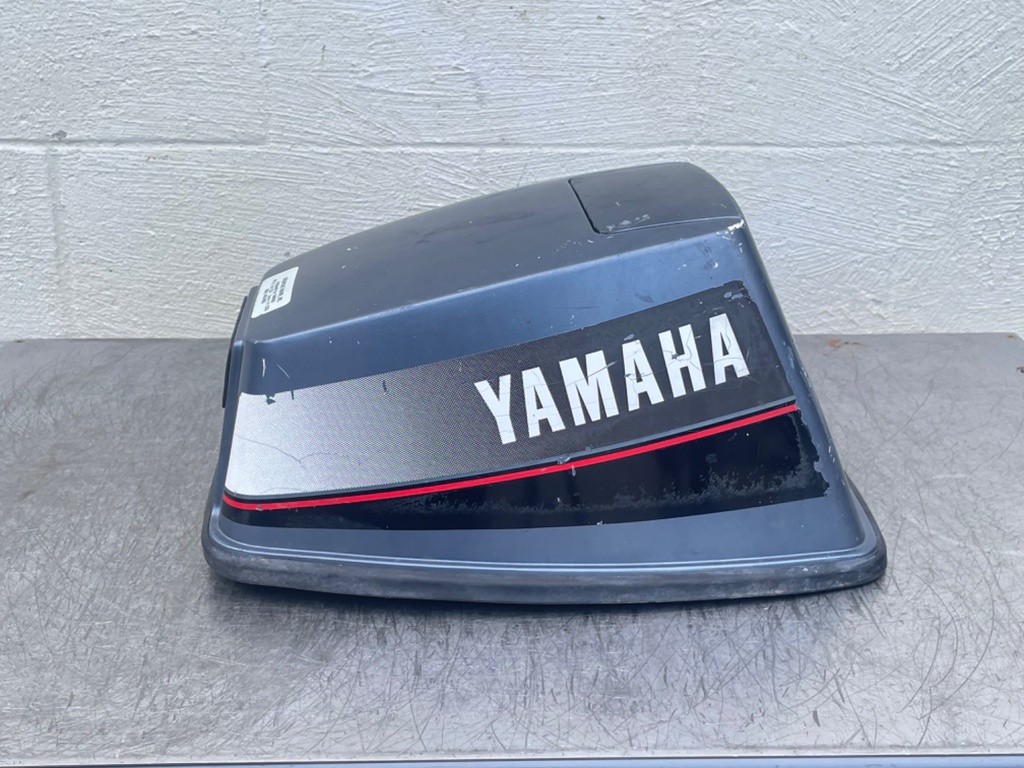 Yamaha 6 HP 6HP Outboard Engine 2 Stroke Top Cover Cowling Hood Assembly
