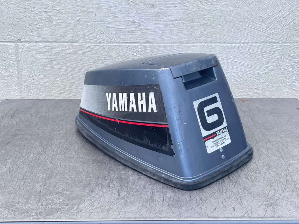 Yamaha 6 HP 6HP Outboard Engine 2 Stroke Top Cover Cowling Hood Assembly