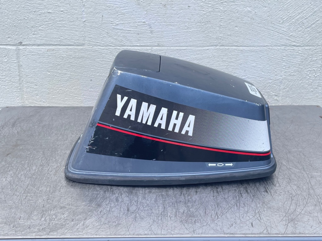 Yamaha 6 HP 6HP Outboard Engine 2 Stroke Top Cover Cowling Hood Assembly