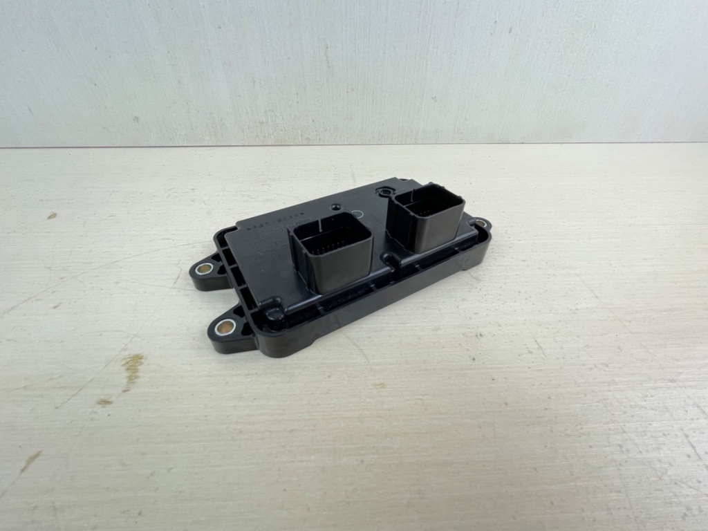 2015 Yamaha 200HP F200 4 Stroke Outboard Engine Control Unit ECU 6DA-8591A-02-00