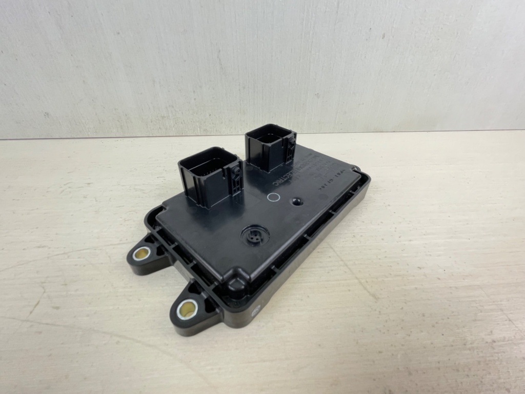 2015 Yamaha 200HP F200 4 Stroke Outboard Engine Control Unit ECU 6DA-8591A-02-00