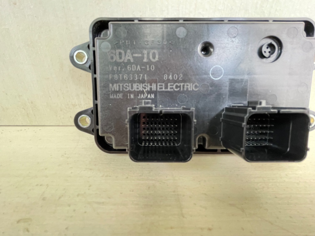 2015 Yamaha 200HP F200 4 Stroke Outboard Engine Control Unit ECU 6DA-8591A-02-00