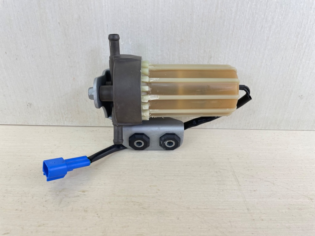 2015 Yamaha 200HP F200 4 Stroke Outboard Fuel Filter Sensor 6P3-24560-03-00  