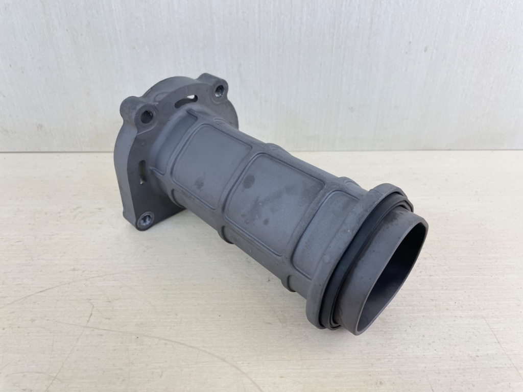 08-17 Yamaha 150 175 200 HP 4 Stroke Outboard Exhaust Manifold 63P-41131-01-9S