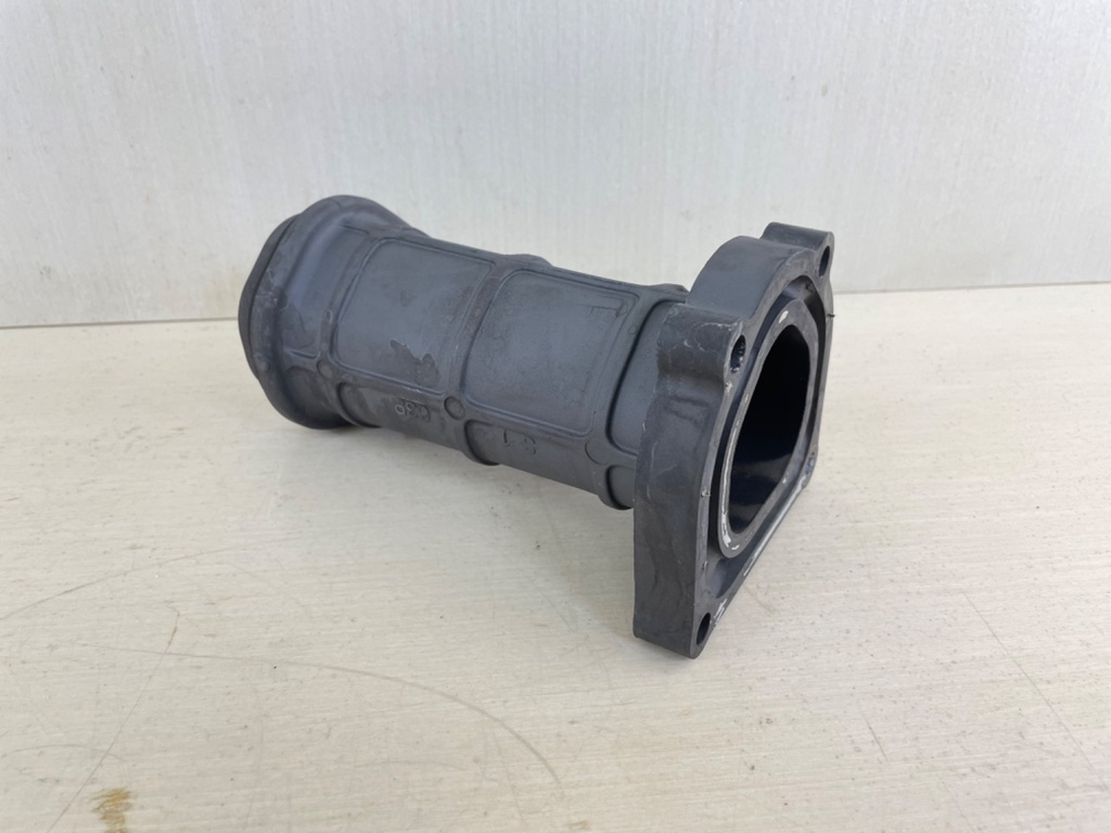 08-17 Yamaha 150 175 200 HP 4 Stroke Outboard Exhaust Manifold 63P-41131-01-9S