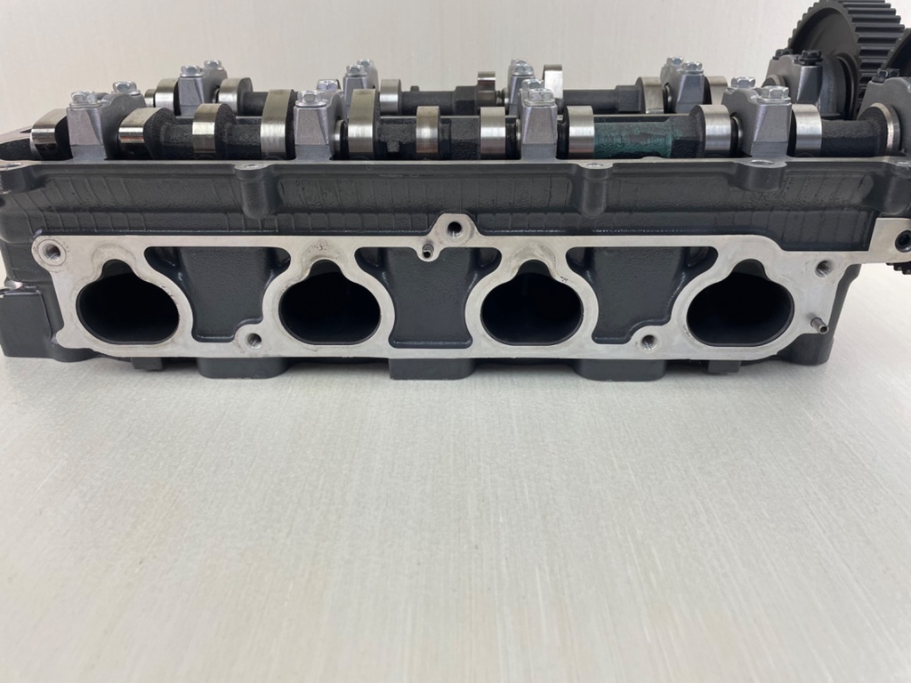 2014 Yamaha 150HP 4 Stroke Outboard Cylinder Head 63P-W009A-03-9S