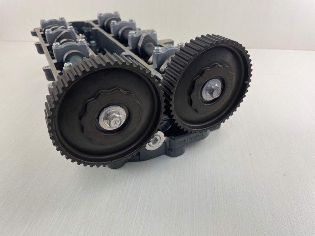 2014 Yamaha 150HP 4 Stroke Outboard Cylinder Head 63P-W009A-03-9S