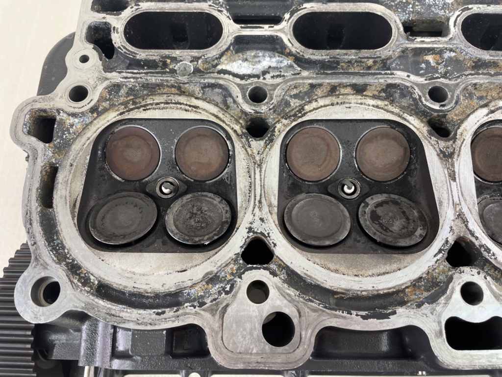 2014 Yamaha 150HP 4 Stroke Outboard Cylinder Head 63P-W009A-03-9S