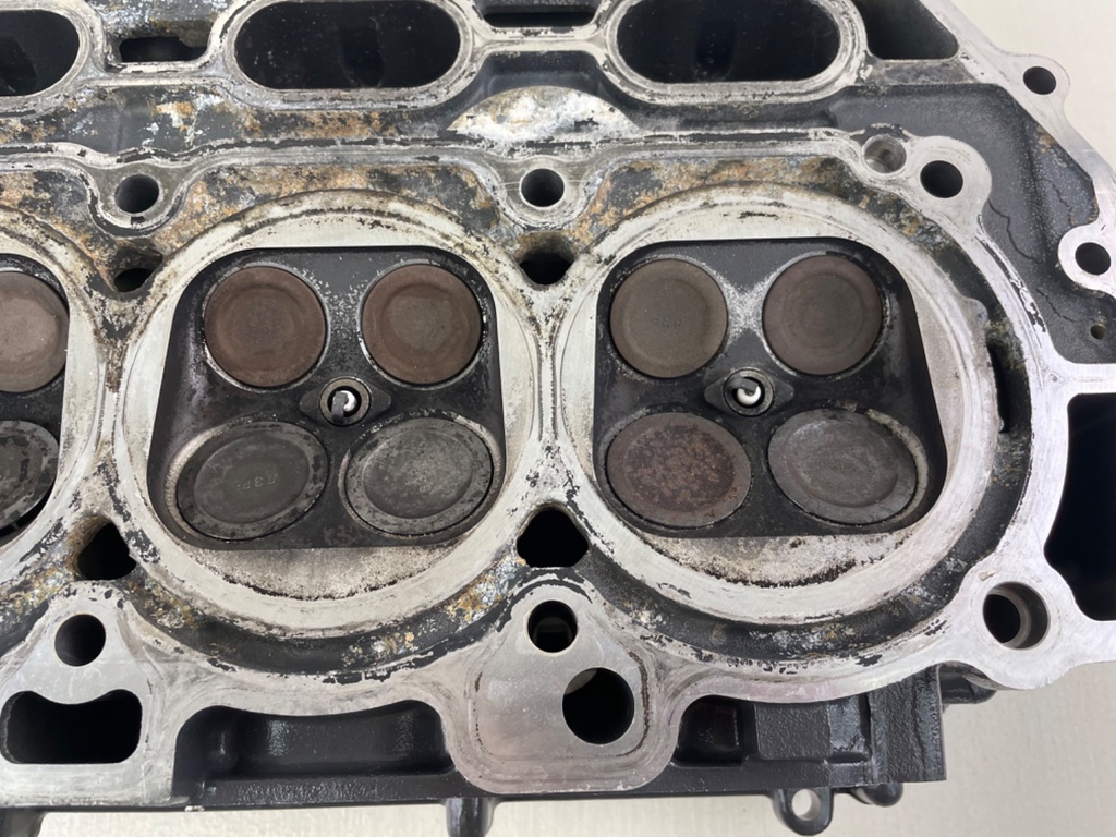 2014 Yamaha 150HP 4 Stroke Outboard Cylinder Head 63P-W009A-03-9S