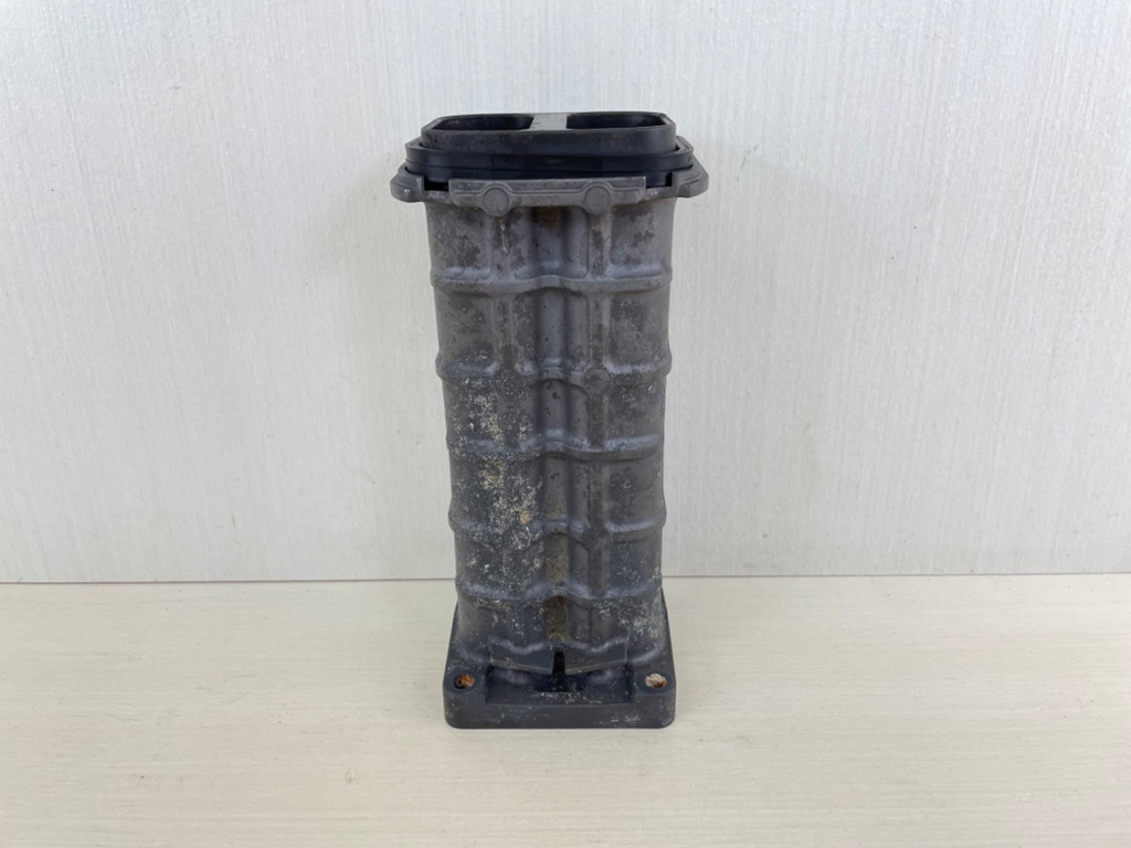 2007+ Yamaha F350 350HP Outboard Exhaust Manifold Extension 6AW-41131-01-CA