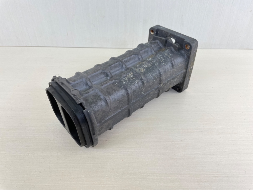 2007+ Yamaha F350 350HP Outboard Exhaust Manifold Extension 6AW-41131-01-CA