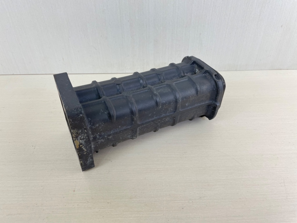 2007+ Yamaha F350 350HP Outboard Exhaust Manifold Extension 6AW-41131-01-CA