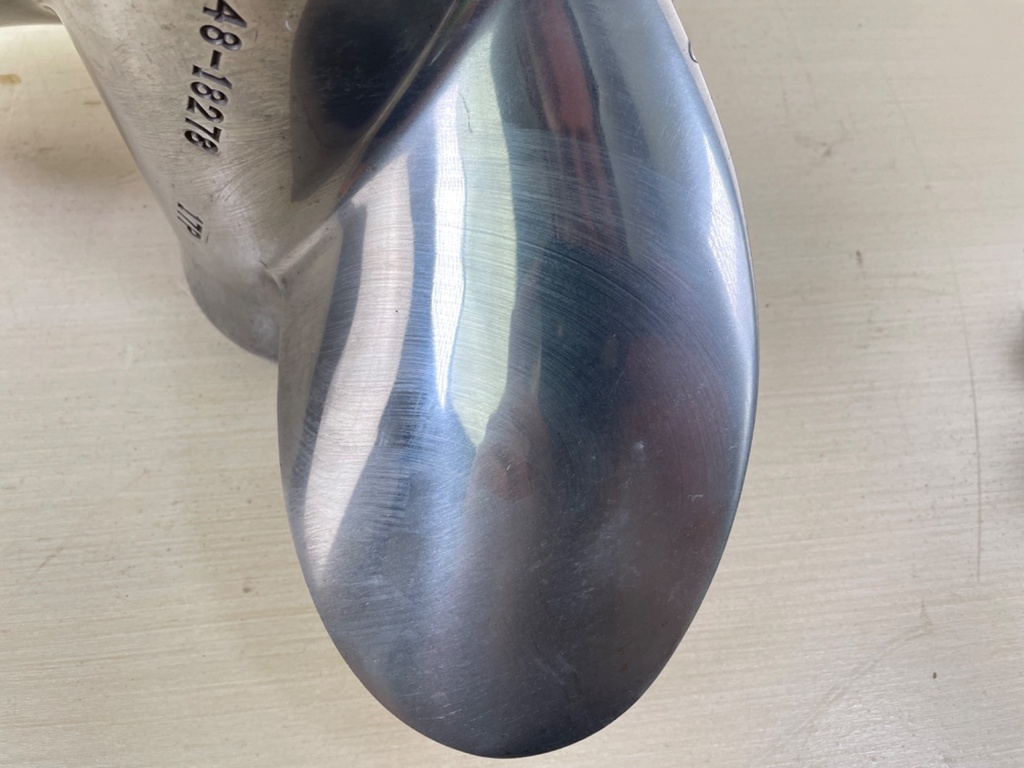 Mercury 48-18278A46 15 1/2 x 17 Propeller Outboard Engine Standard Rotation RH