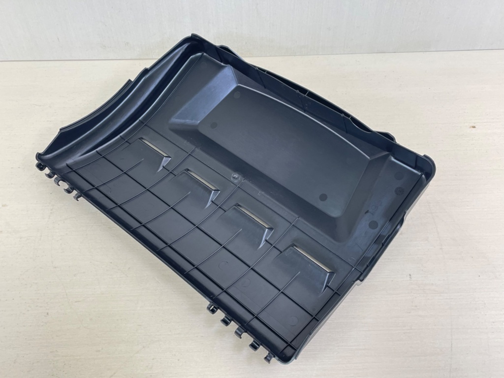 Mercury Verado L6 200 225 250 275 300 HP Outboard Electrical Box Plastic Cover 885561T