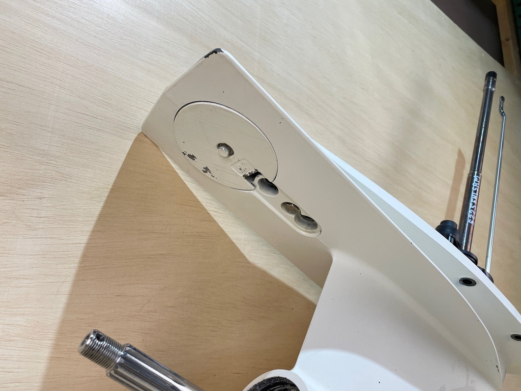 Evinrude Johnson Lightning 2 L2 Lower Unit Gear Case Assembly