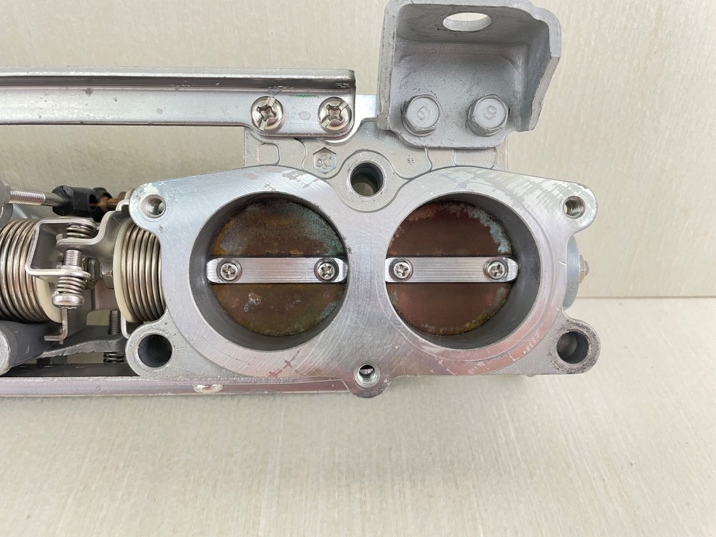 2014 Yamaha F150 150HP 4 Stroke Outboard Throttle Body Assembly 63P-13751-01-00