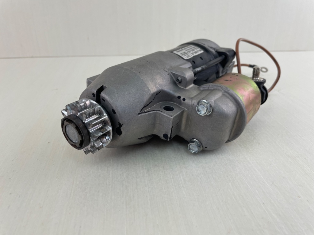 2014 Yamaha 150HP 4 Stroke Outboard Starter Motor Assembly 6BR-81800-01-00