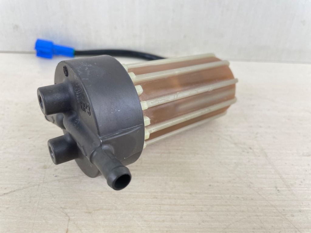 2008 Yamaha 250HP 4 Stroke Outboard Fuel Filter Assembly 6P3-24560-01-00