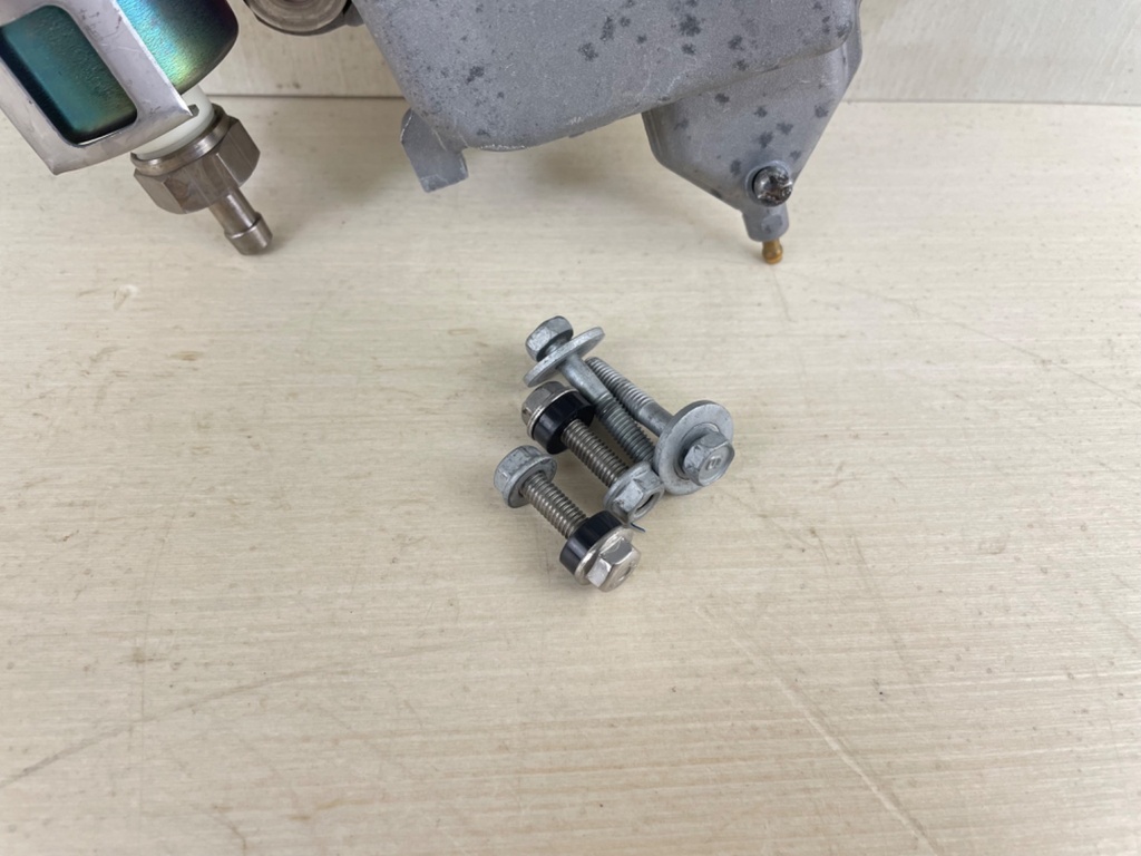 2008 Yamaha 250HP 4 Stroke Float Chamber Assembly VST Fuel 6P2-14180-04-00