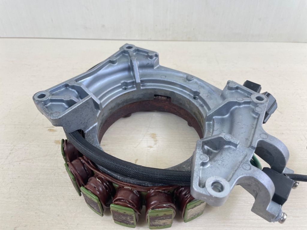 Yamaha 250HP 3.3L 4 Stroke Outboard Stator Base Assembly 6P2-81460-00-00