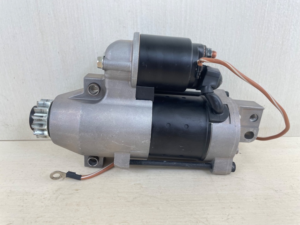 2008 Yamaha 250HP Outboard 4 Stroke Engine Starter Assembly 6BR-81800-00-00