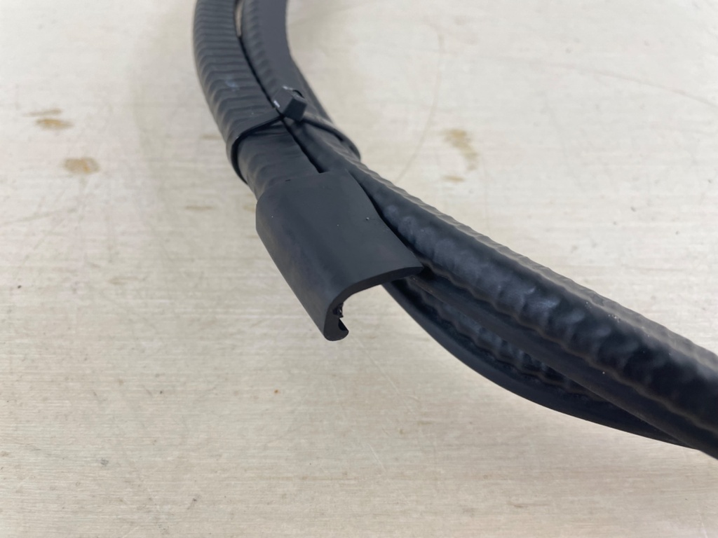 2005-17 Yamaha 200 225 250 Bottom Cowling Seal 6P2-42615-00-00