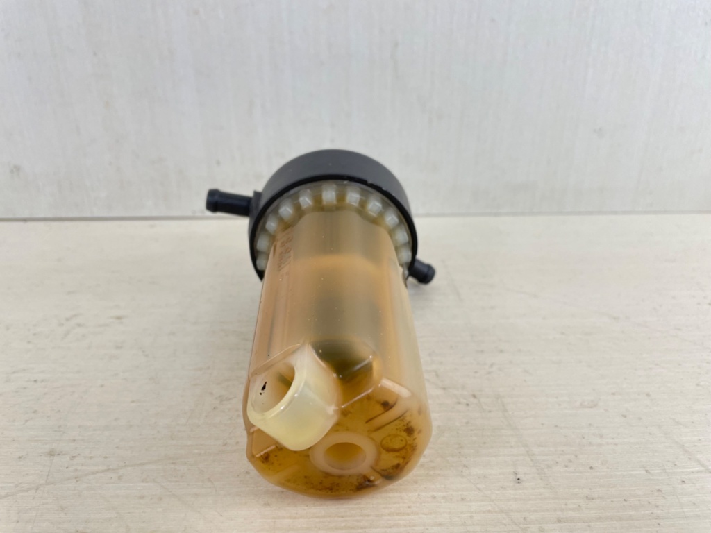 2006 Yamaha 225HP 4 Stroke Outboard Fuel Filter Assembly 6P3-24560-00-00