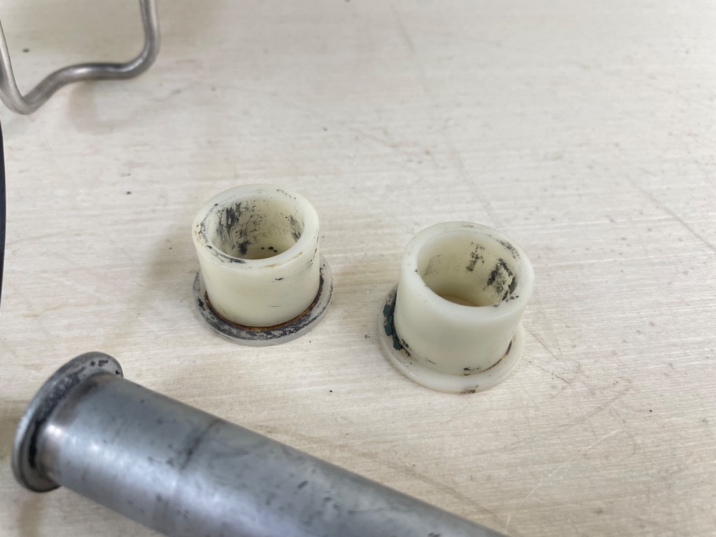 02-18 Yamaha 200 225 250 300 HP 4 Stroke Outboard Power Trim Tilt Unit - Used