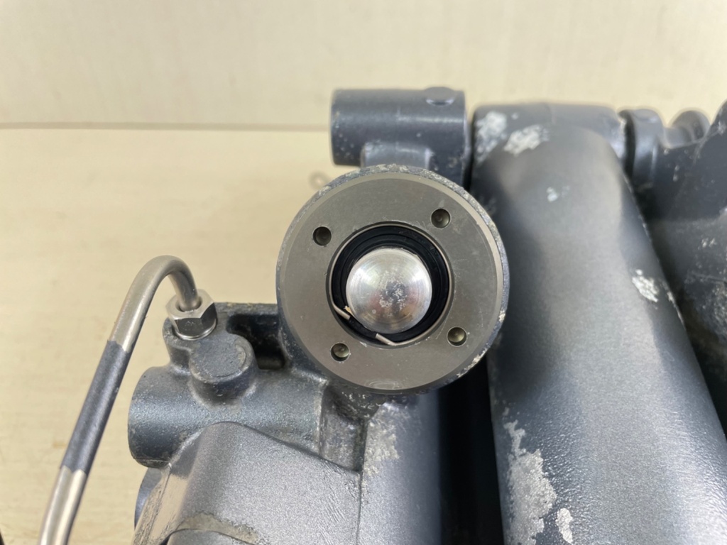 02-18 Yamaha 200 225 250 300 HP 4 Stroke Outboard Power Trim Tilt Unit - Used