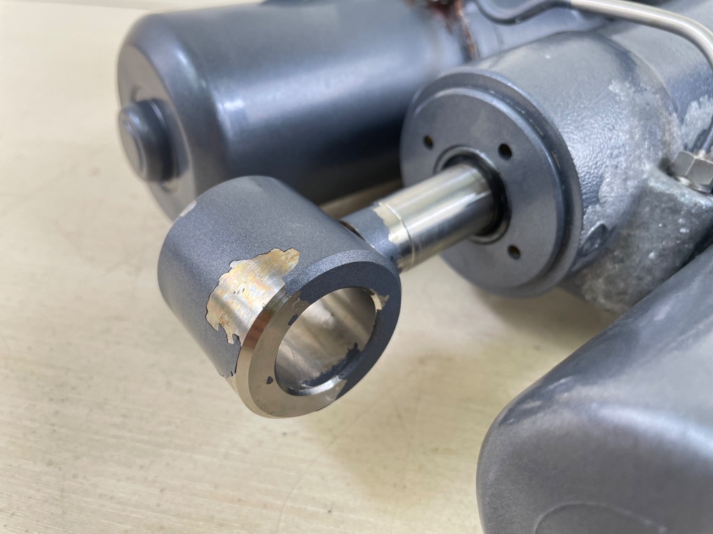 02-18 Yamaha 200 225 250 300 HP 4 Stroke Outboard Power Trim Tilt Unit - Used