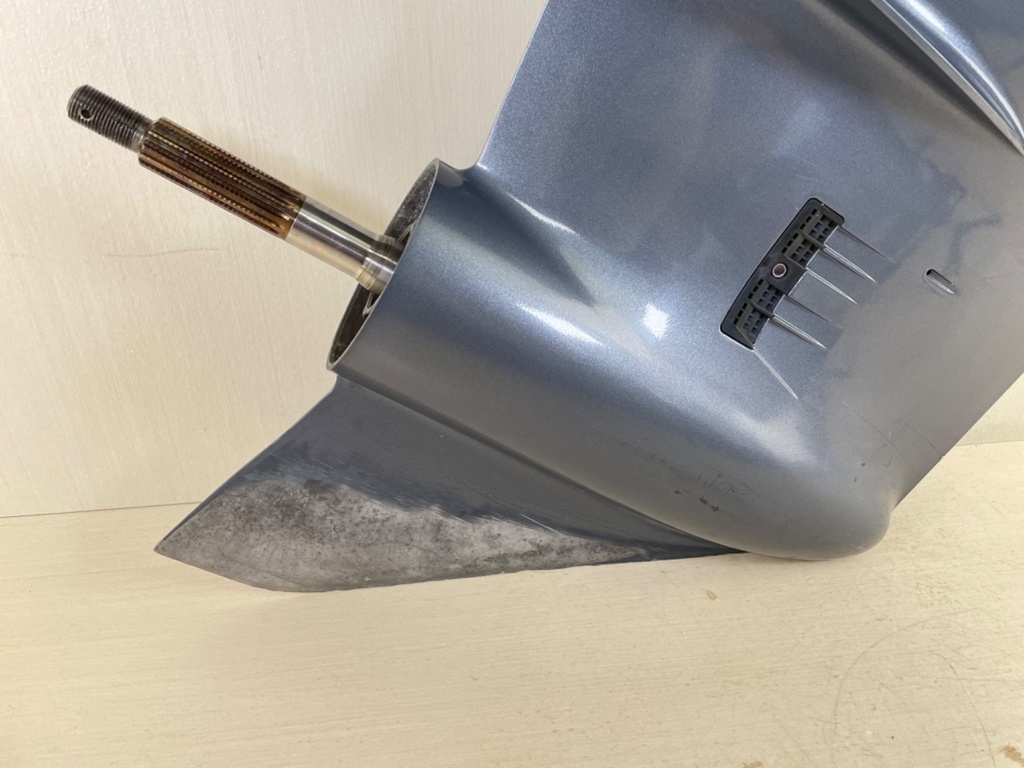 2012+ Yamaha 200HP F200 4 Stroke Outboard 25" XL Lower Unit Gear Case RH 6DA-45300-10-8D