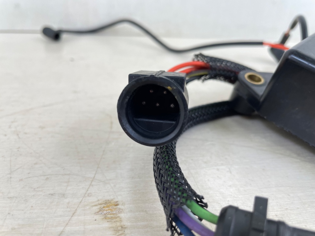 1997 Johnson 70HP 2 Stroke Outboard Powerpack Assembly 5004533