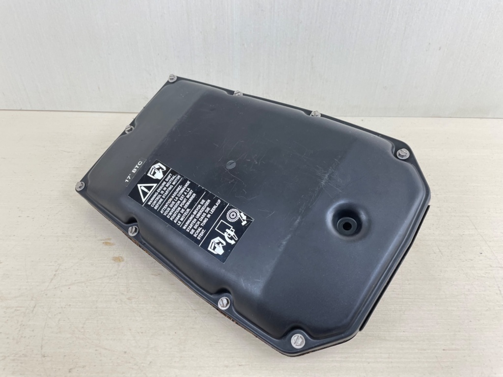 1977-1998 Johnson Evinrude 50 60 70 75 HP Air Silencer Assembly 0388264