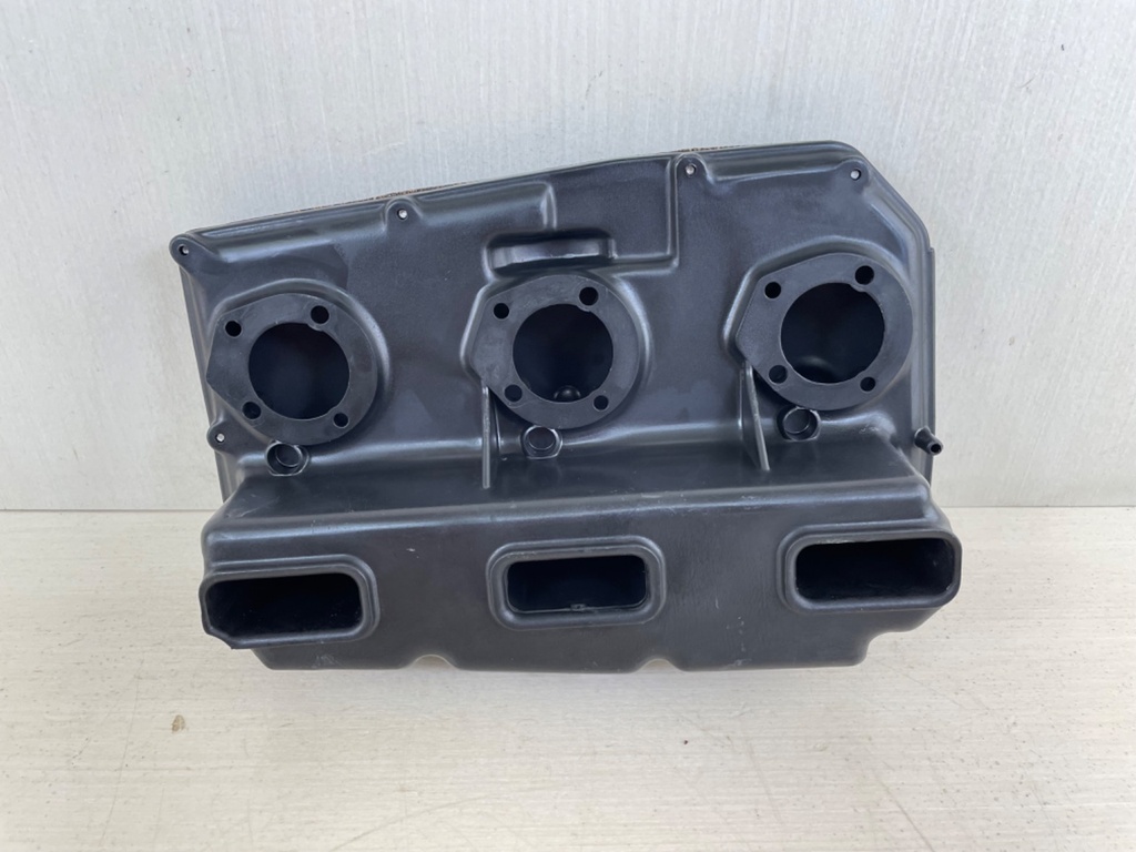 1977-1998 Johnson Evinrude 50 60 70 75 HP Air Silencer Assembly 0388264