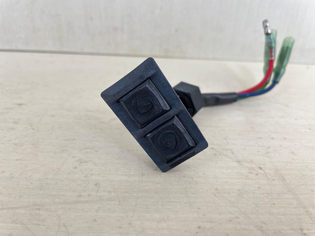 Evinrude Johnson Trim Tilt Switch Button Assembly 0585146