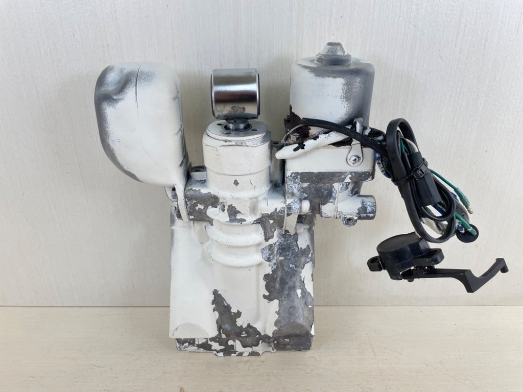 OMC Johnson Evinrude Hydraulic Power Trim And Tilt Assembly 60HP - 300HP