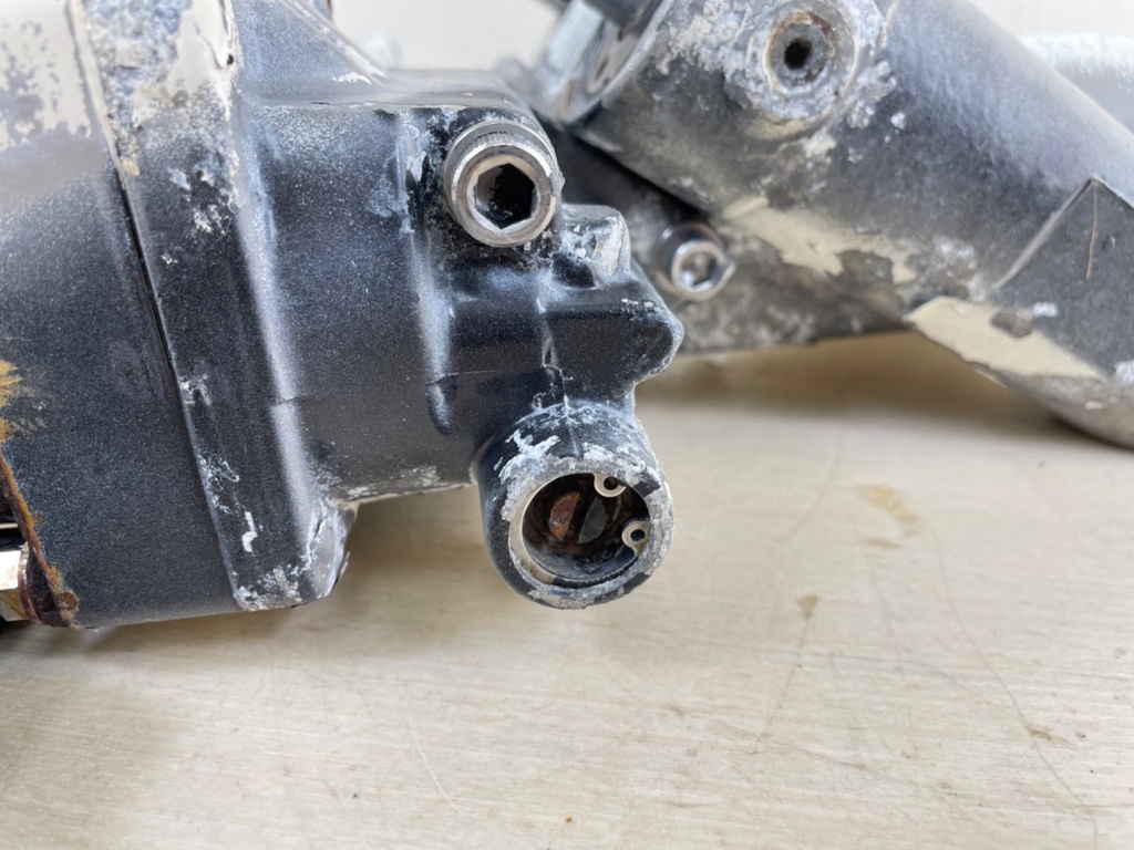 OMC Johnson Evinrude Hydraulic Power Trim And Tilt Assembly 60HP - 300HP