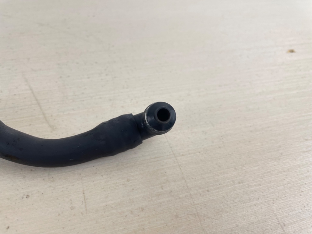 2008 Evinrude Etec 90HP  Injector Supply & Return Fuel Lines 5006261 5006262