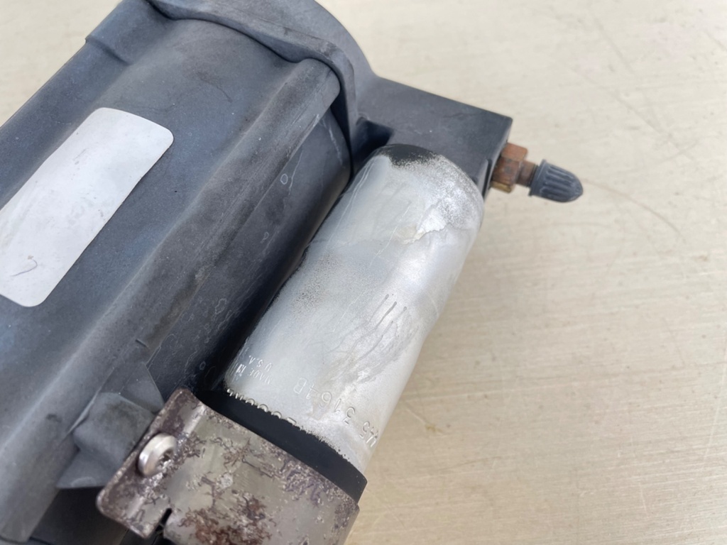 2006 Evinrude 90HP Etec 2 Stroke Outboard Fuel Pump Vapor Separator VST 5006085