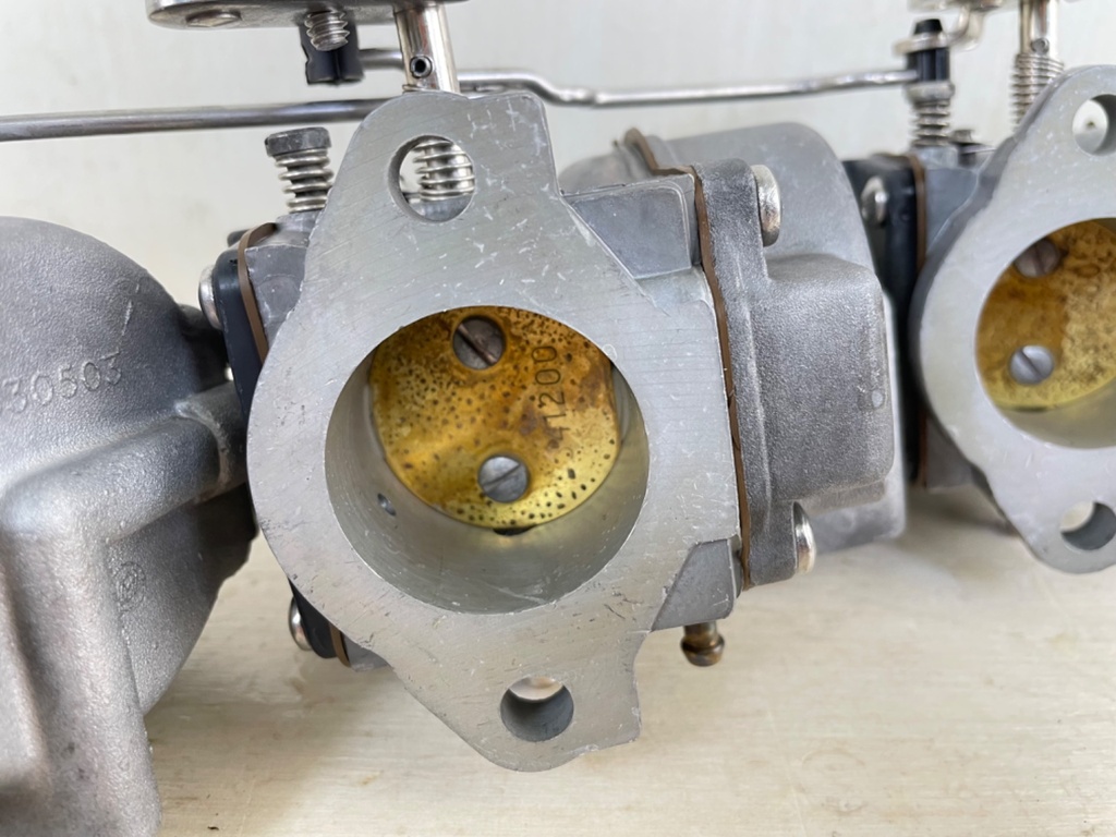 1992-1998 Johnson Evinrude 50 60 70 HP Carburetor Assembly Set - Cleaned