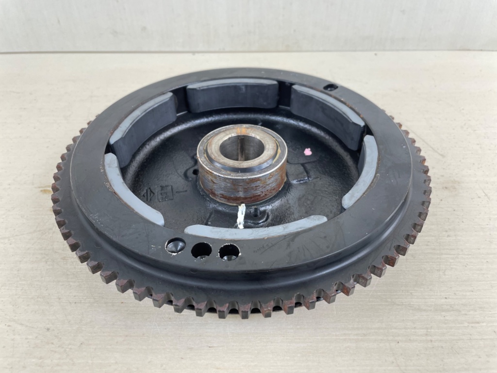 1992-2001 Johnson Evinrude 50 60 65 70 HP 2 Stroke Outboard Flywheel 0584360