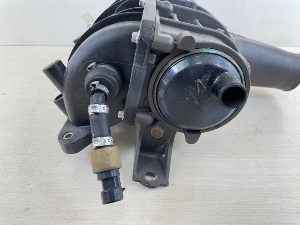 892952T01  Mercury 135 150 175 HP L4 Verado IAFM Charge Air Cooler