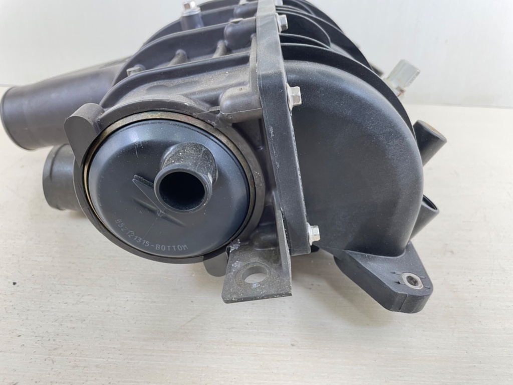 Mercury 135 150 175 HP L4 Verado IAFM Charge Air Cooler 892952T01