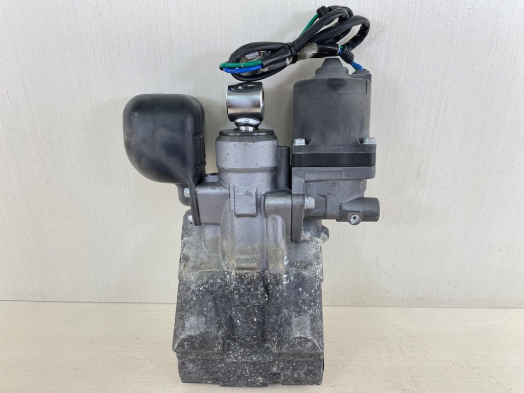 1999 & Up Honda Outboard 75 90 115 130 HP Power Trim Tilt Unit Assembly 56000-ZW1-708