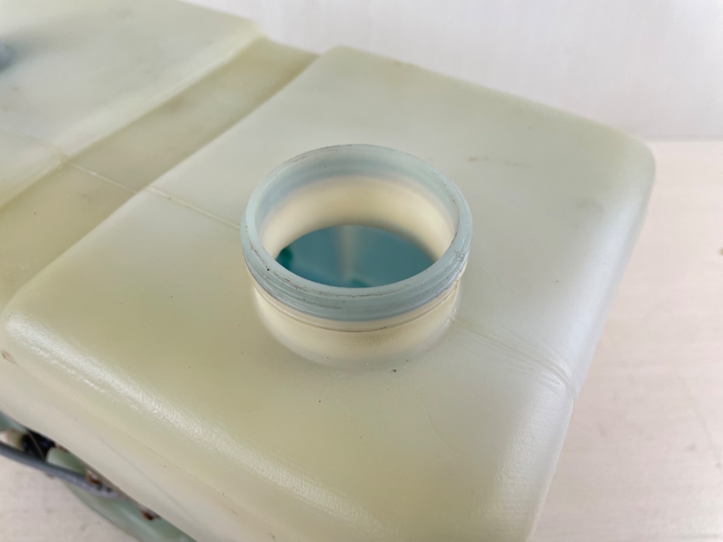 Yamaha Outboard 2 Stroke 10.5L Remote Oil Tank With Pump & Sensor 2.8 Gallons