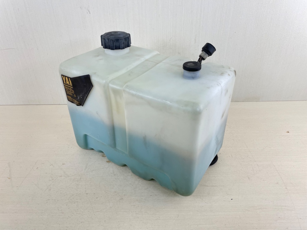 Yamaha Outboard 2 Stroke 10.5L Remote Sub Oil Tank With Pump & Sensor